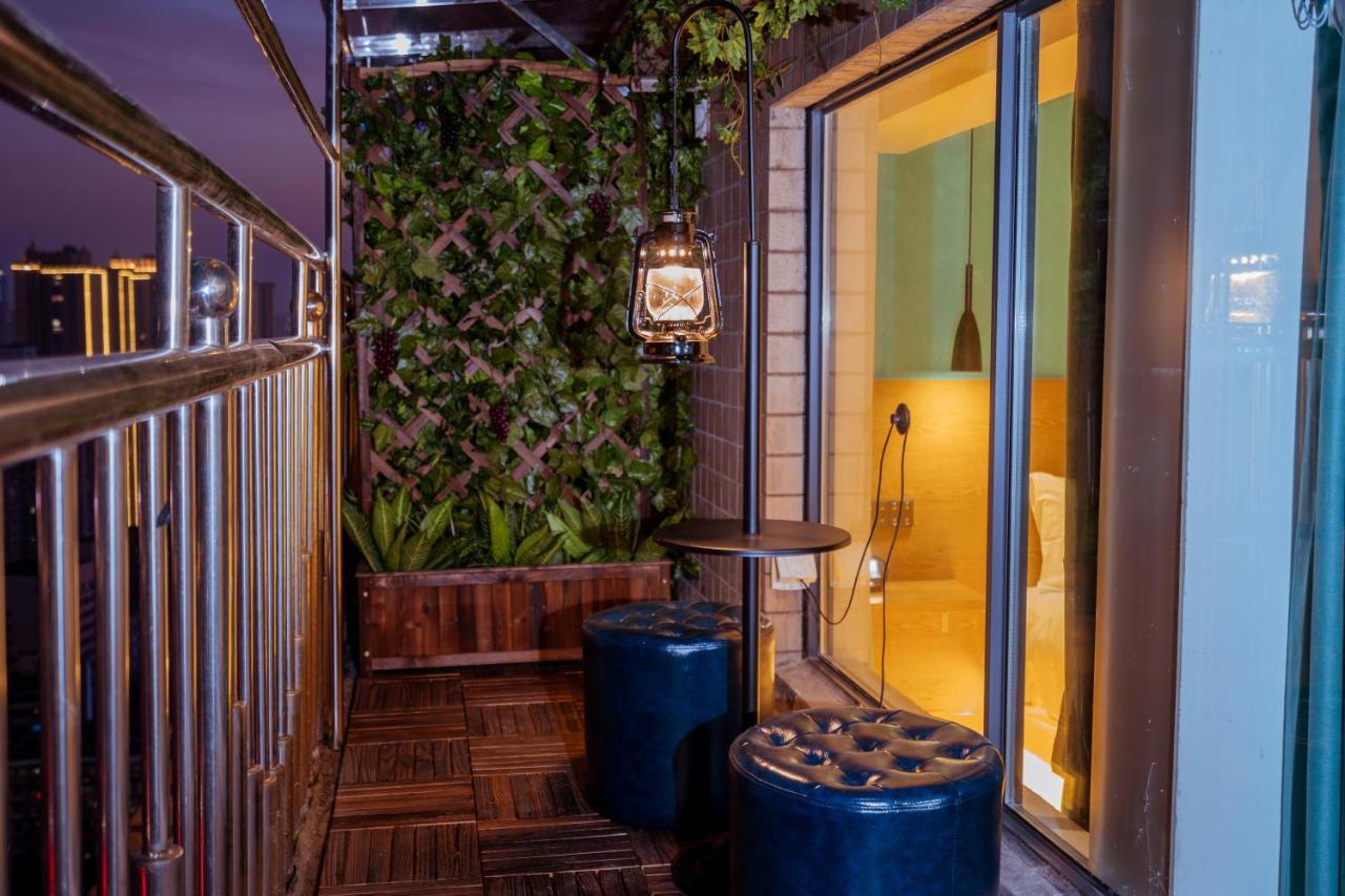 Yunqi River View Terrace Hotel Чунцин Екстериор снимка