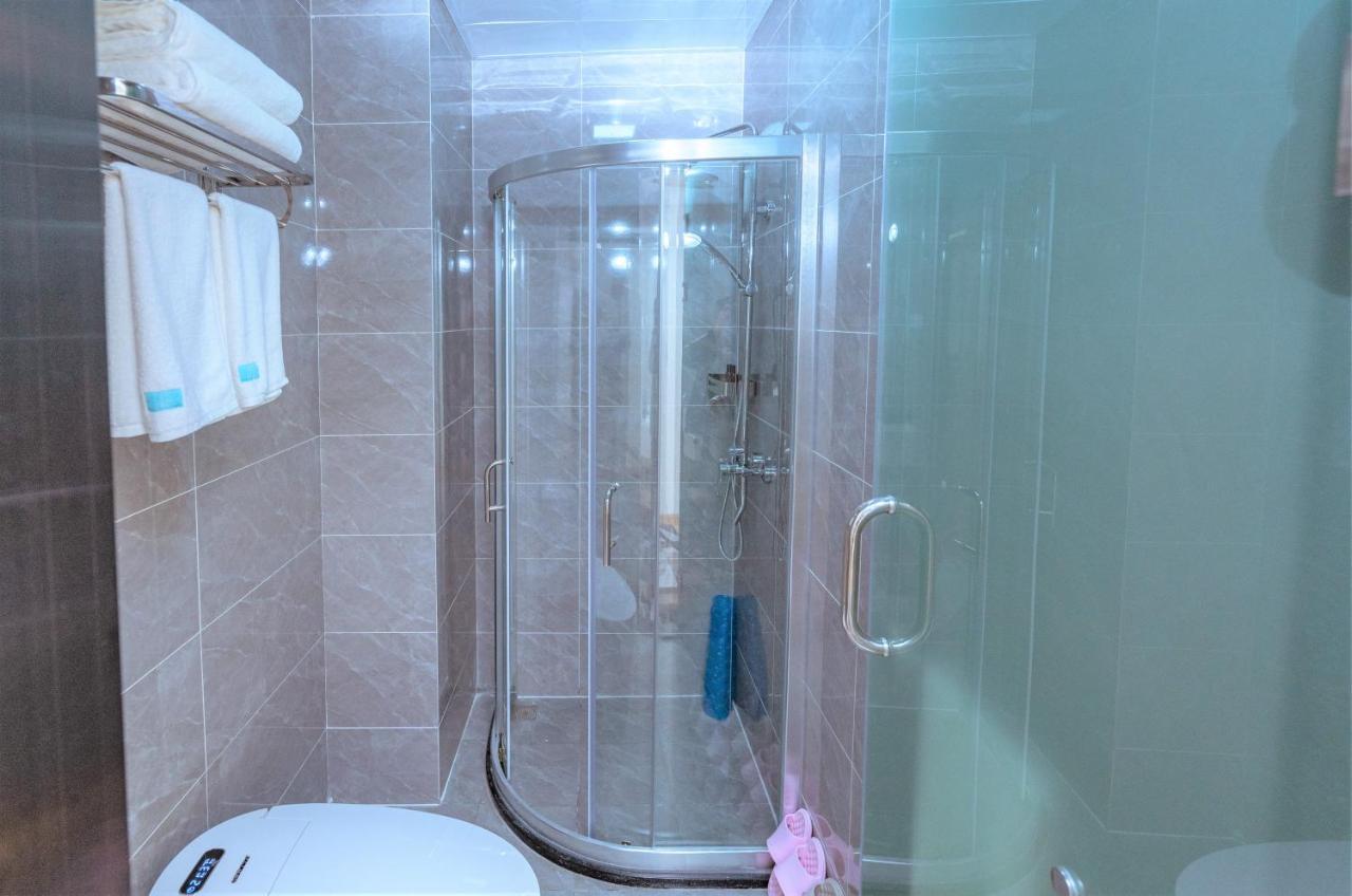 Yunqi River View Terrace Hotel Чунцин Екстериор снимка